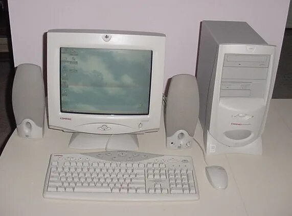 Компьютеры 98 года. PC Compaq 1999. Компьютер Compaq 2002. Compaq 2000 ПК. Compaq Presario 1998.