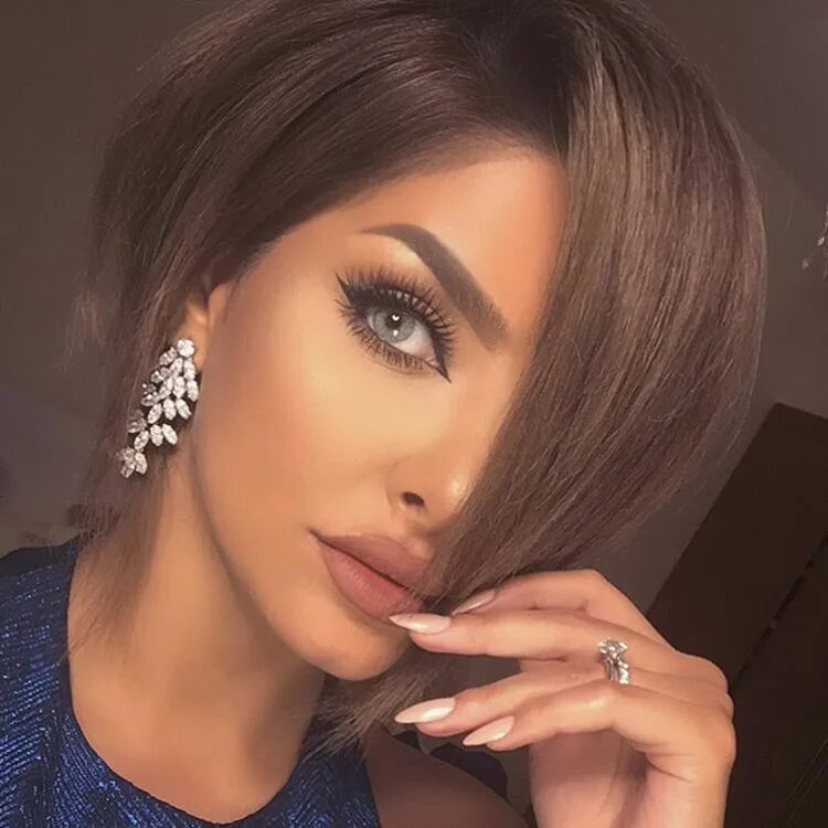 Women w sexy lips Flickr