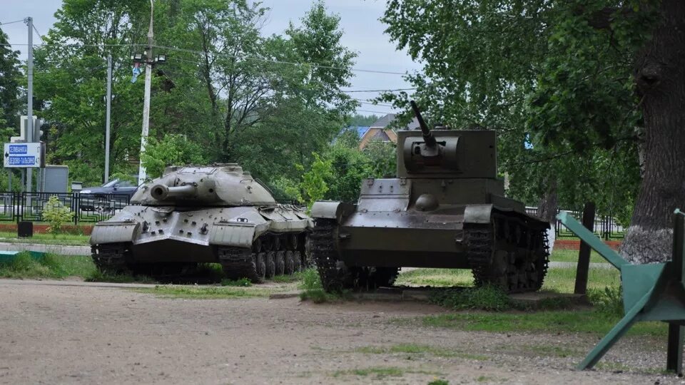 Снегири (Московская область) музей военной техники. Танковый музей Волоколамское шоссе. Снегири Московская область музей танков. Ленино-Снегирёвский военно-исторический музей. Снегири военная