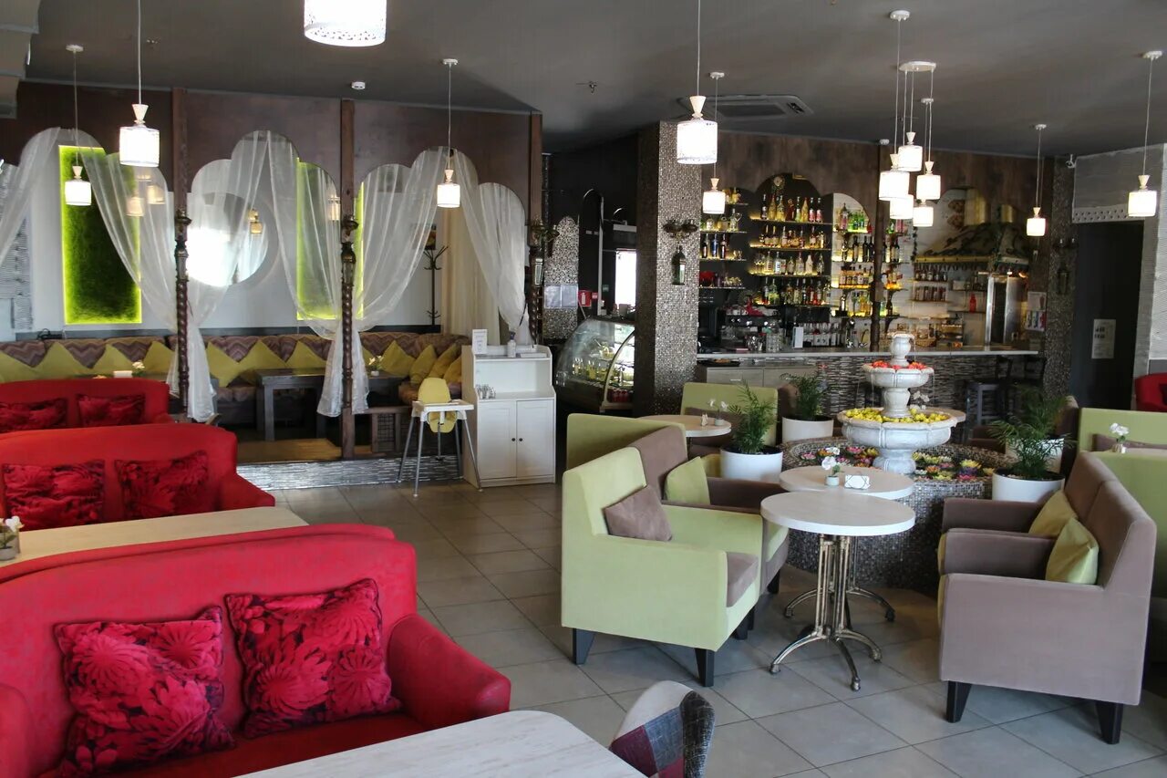 Чайхана рязань. Чайхана рязань на ленина. Изюм логотип. Изюм рязань. Чайхона изюм рязань.