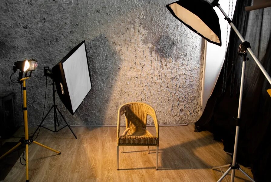 Floor studio. Пустая стена. Floor studio. Манаг студио. Задний фон интерьер.