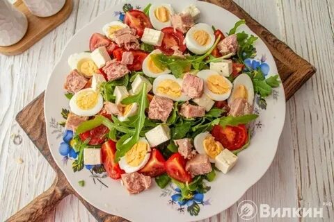Салат с тунцом в собственном соку рецепты