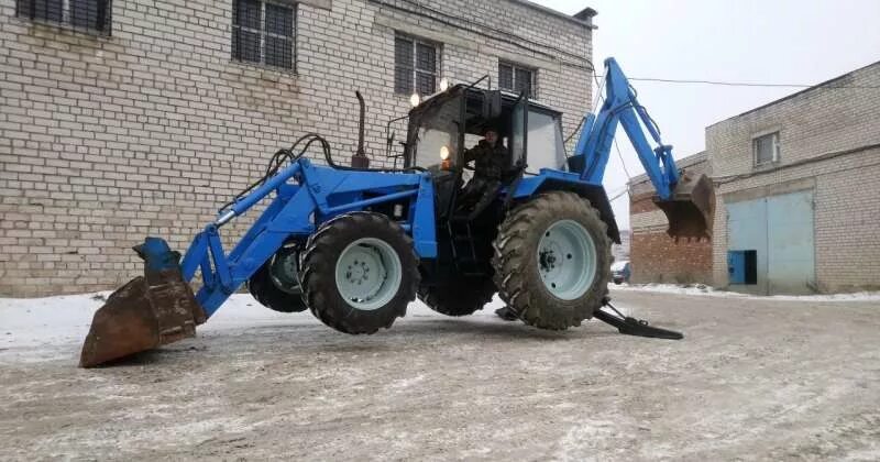 Профессия экскаваторщик. Колесный экскаватор твэкс. Гусеничный экскаватор fiat-hitachi ex215, таблица. Работа экскаватором вологда. Volvo bl71.