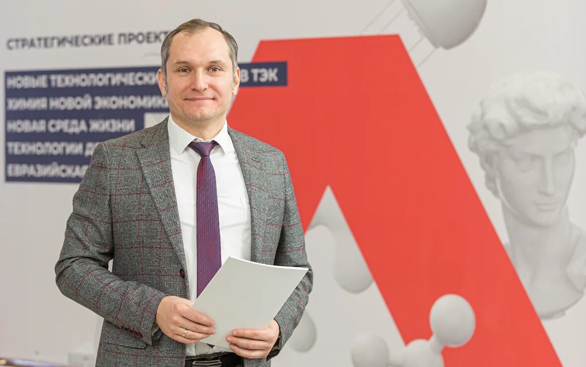 Ректор угнту уфа олег баулин. Баулин олег александрович угнту. Ректор угнту баулин. Ректор угнту уфа. Баулин олег александрович.