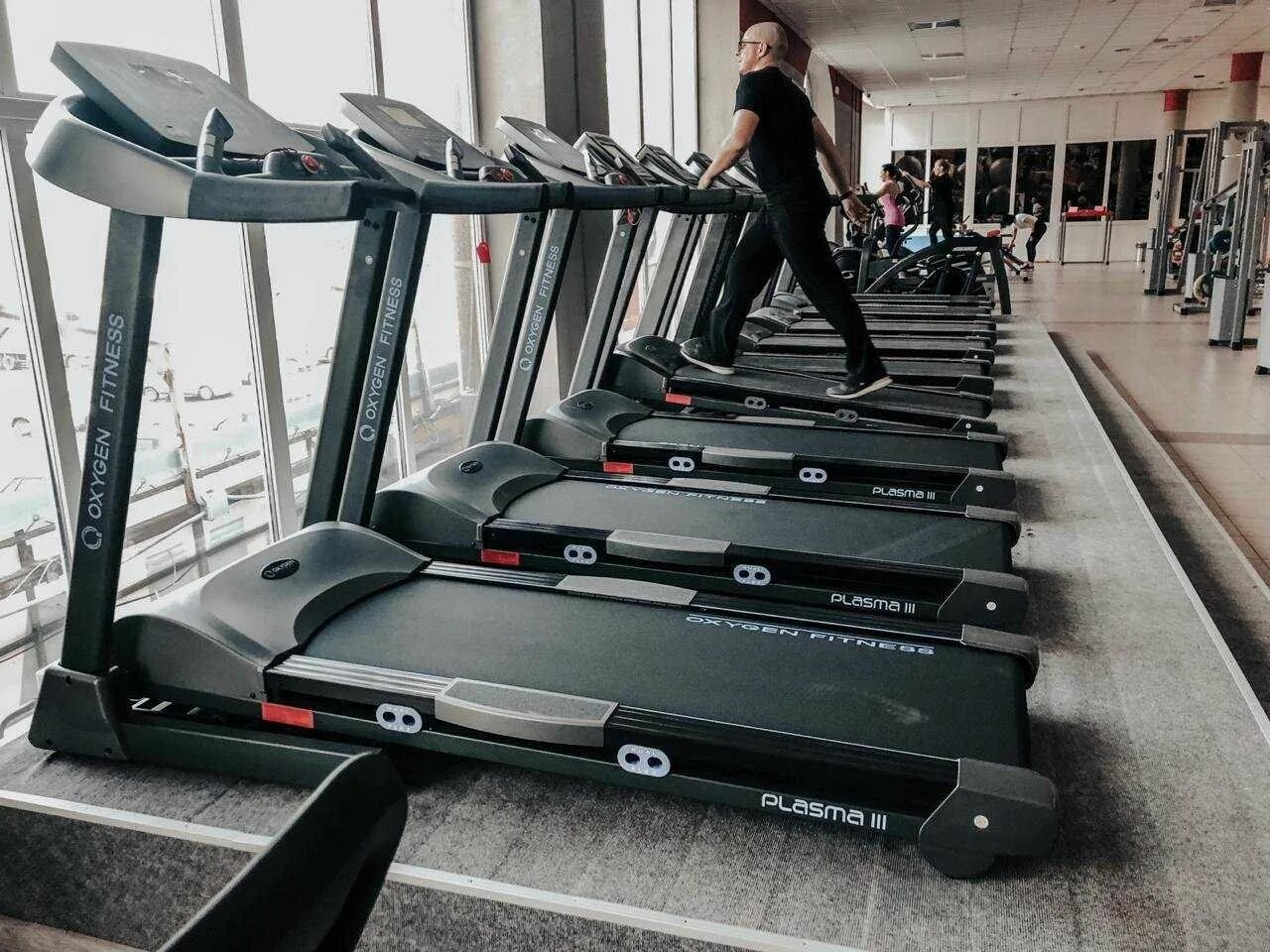 S-9800a Fitness Беговая дорожка. Беговая дорожка smooth Fitness 4.35. KPT Fitness Беговая дорожка. Беговая дорожка Wellness Fitness. Как включить дорожку в зале