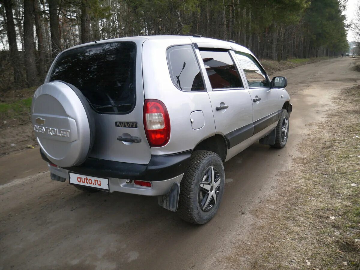 Нива шевроле 2011г. Нива шевроле 2011. Шевроле нива 2014 2016 года. Бу авто шевроле нива рестайлинг. Авито шевроле нива в озинках саратовской.
