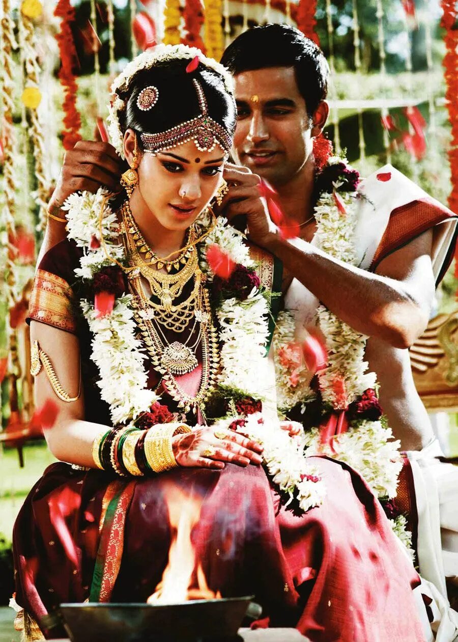 Индийская свадьба сухагин. Традиционная Свадебная церемония Индия. Индуистская свадьба. Свадьба в Индии. Русско индийские браки