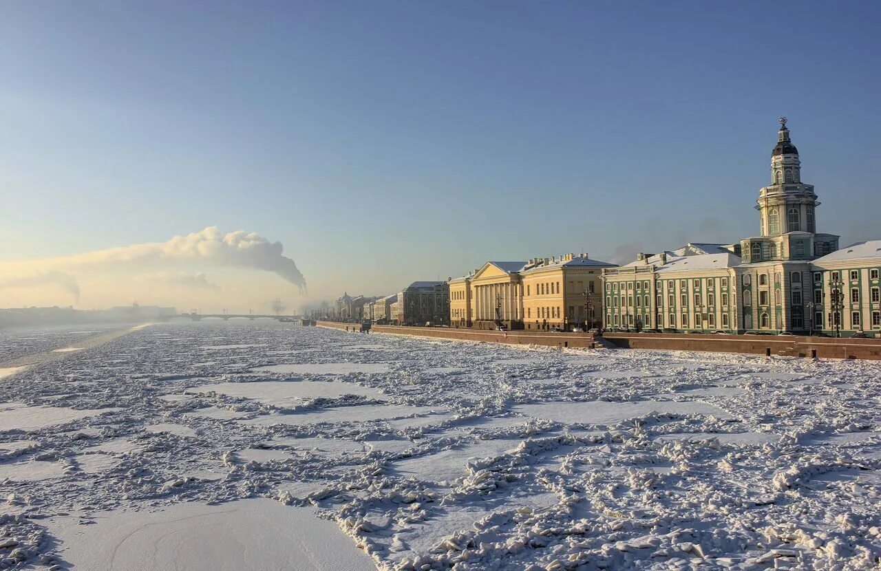 Петербург находится на севере. Санкт-петербург зима. санкт-петербург зимой. питер зима герцена. заснеженный питер.