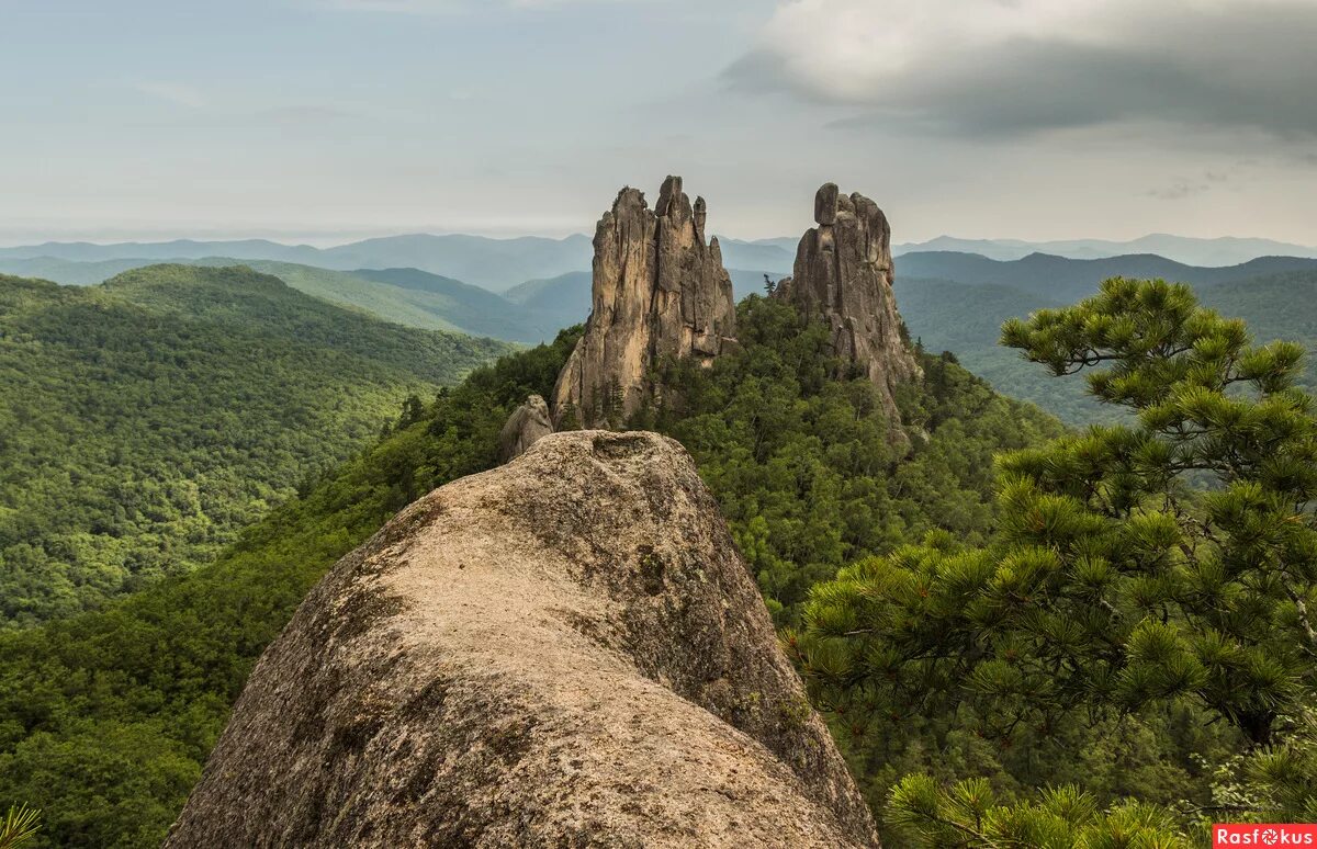 каменск-уральский исеть зимой. скалы город реж. фотография пять братьев скалы город реж свердловской. скалы город реж. река реж першинские скалы.