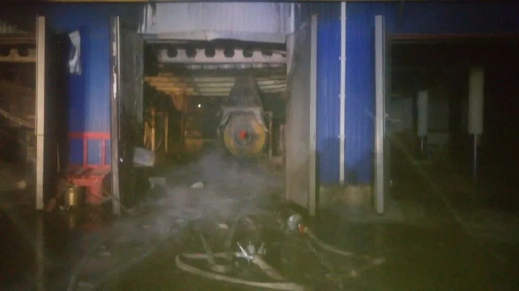 Взрыв на заводе в североуральск. Нижний тагил пятиэтажка. Подрыв в тагиле. Взрыв газа в нижнем тагиле. Взрыв дома нижний тагил октябрьский проспект 28.