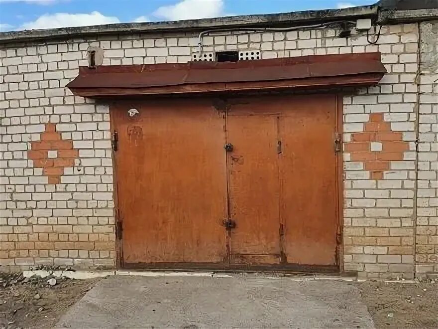 Гараж в кооперативе. Фурманова 1 рыбинск год постройки. Ивановский гараж разборный металлический. Гаражи фурманов. Гаражи возрождение 81.