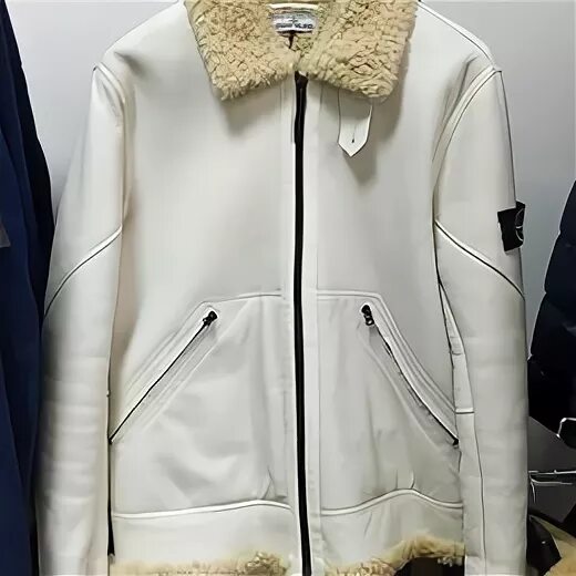 Stone island дубленка. Дублёнка белая стон айленд. Stone island sheepskin jacket. Stone island sheepskin. Stone island supreme дубленка.