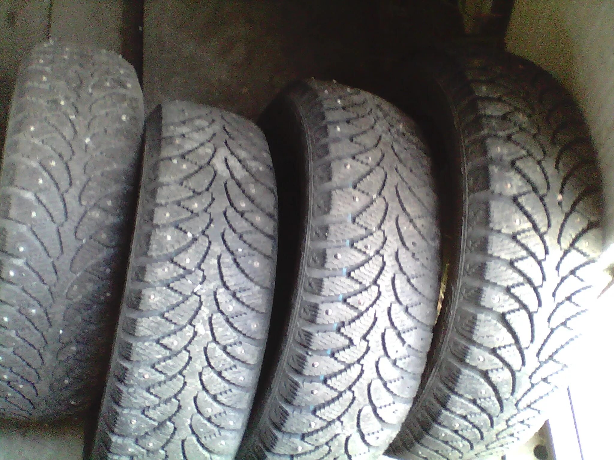 Шины cordiant 65 купить. Cordiant Sno-Max 175/65 r14. Кордиант Сноу Макс 175/65 r14. Кордиант 175 65 14 б у. R15 195-65 Cordiant Snomax 4шт.