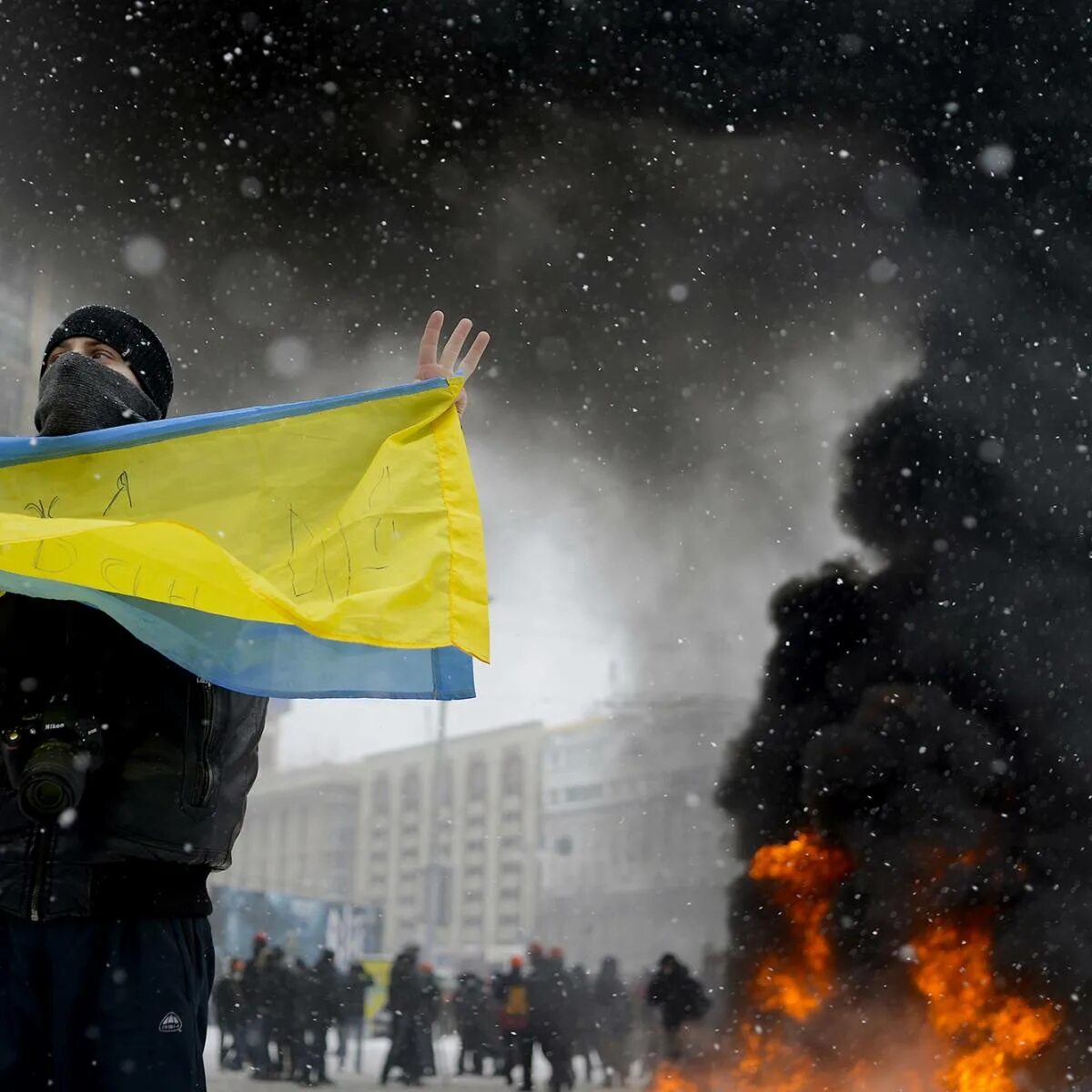Революция 2014 года. Евромайдан 2013-2014. майдан 2014 года на украине. революция гидности в украине. майдан украина 2013.