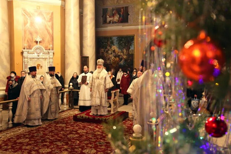 Церковь Рождества Христова. Рождество Христово празднование. Рождественская служба. Рождество Христово отмечают.