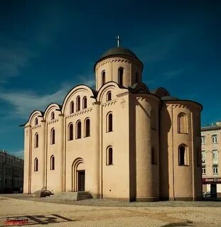 Каменная церковь десятинная