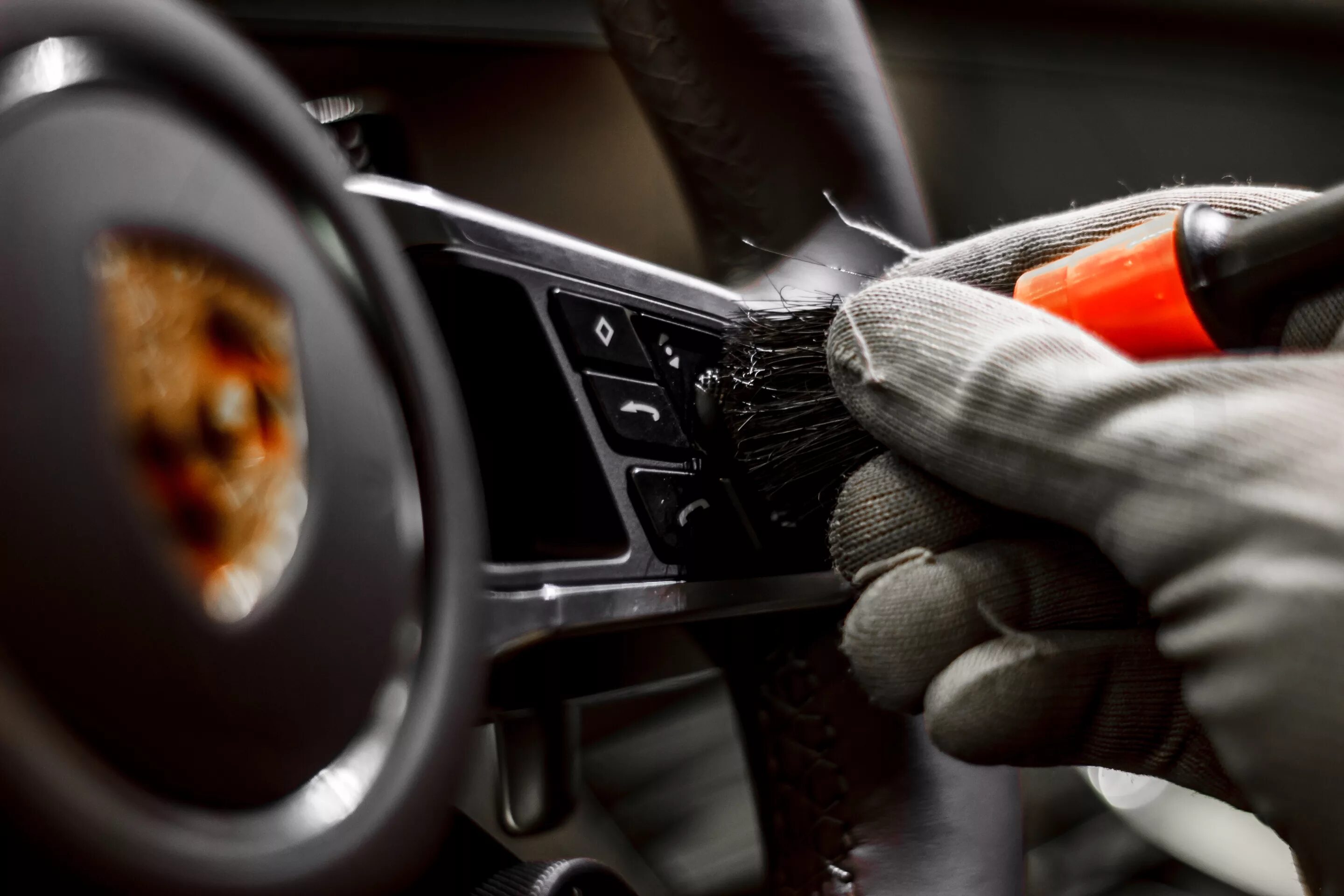 Детейлинг салона автомобиля. Химчистка салона авто до и после. Уборка салона автомобиля. Детейлинг салона автомобиля. Детейлинг чистка.