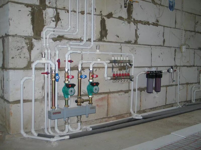 Сантехник в костроме. Работа сантехник кострома. Василий кострома сантехника. Кран в подвале. Работа сантехник кострома.