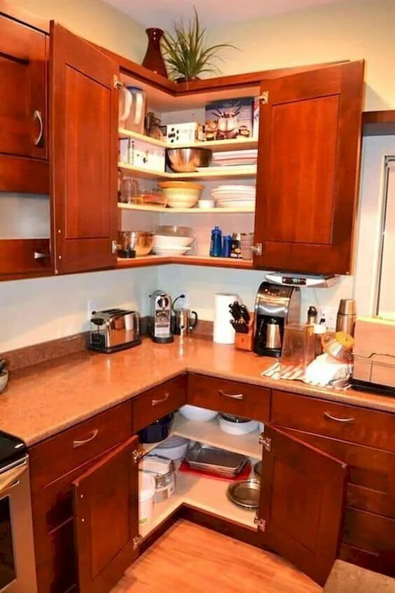Двухуровневая квартира-студия 20 + 12 м Beautiful interiors, Kitchen cabinets, S