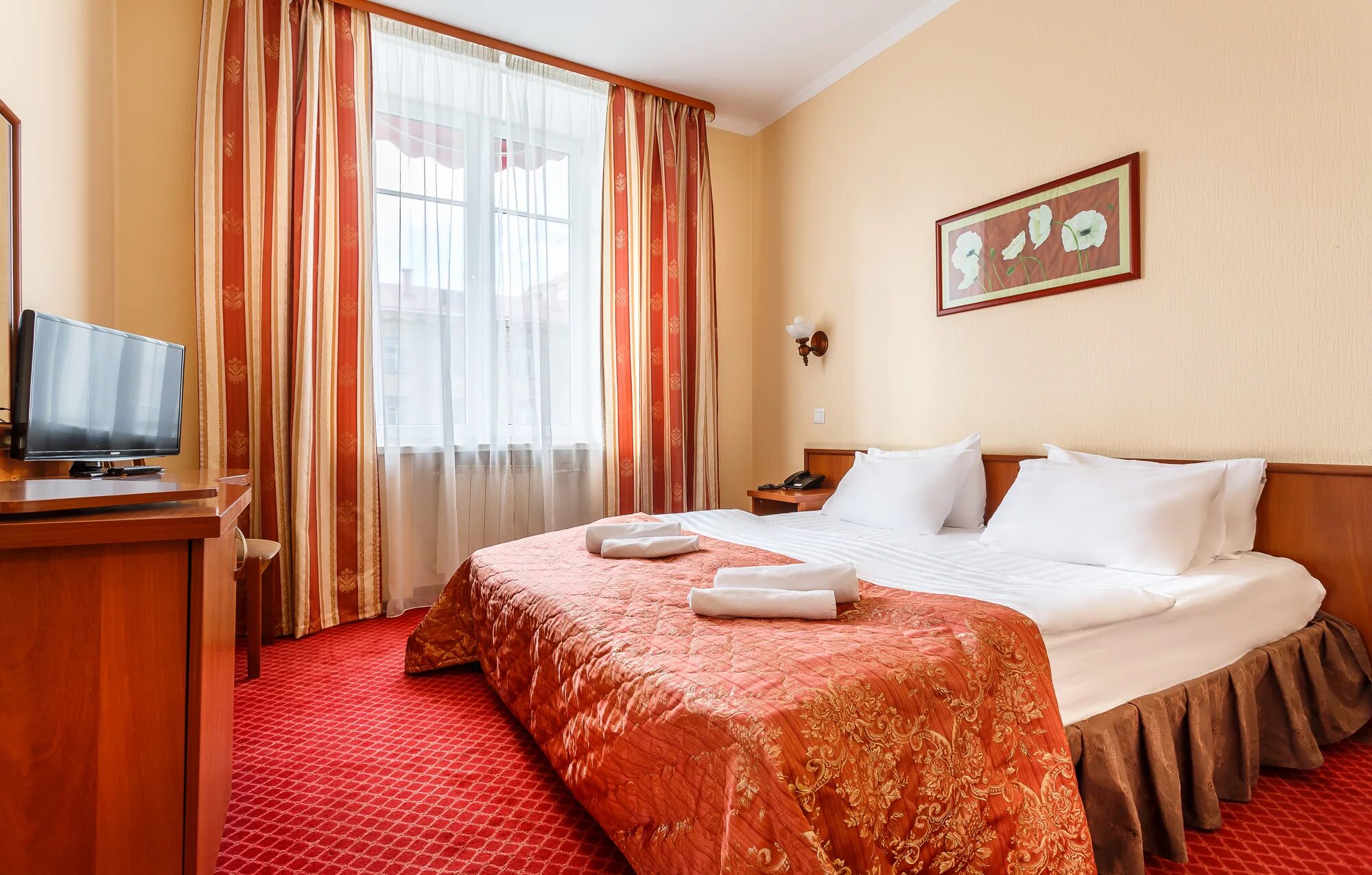 Гостиница турист москва 6 корпус. Отель космос вднх. Гостиница на вднх. Золотой колос вднх гостиница. Гостиница космос москва вднх.