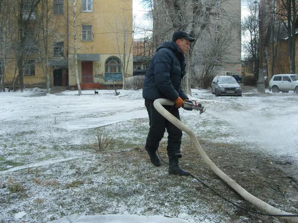 Домашний арест коммуналка.