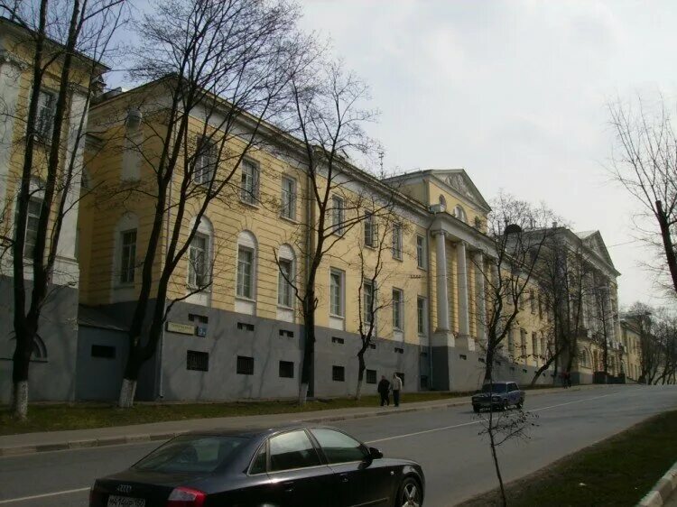 Госпитальная площадь госпиталь. Центральный военный госпиталь Москва. Московский военный госпиталь 1707. Главный военный клинический госпиталь. Госпитальная площадь 3 госпиталь Бурденко.
