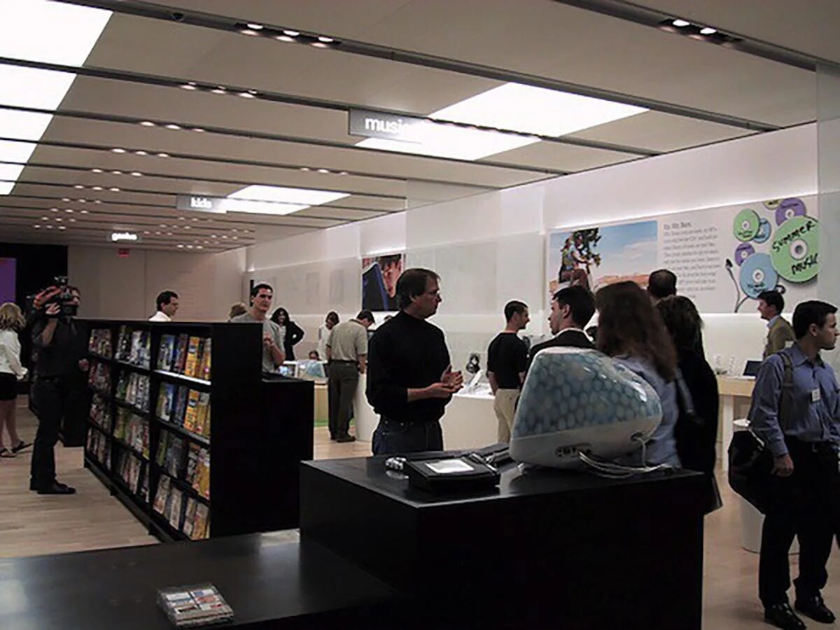 Магазин эпл. Apple store лондон. Apple store цум. Магазин apple в китае. Магазин эпл в волгограде.