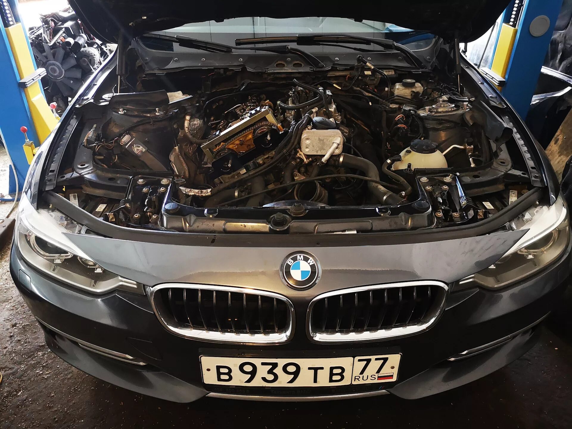 Мотор БМВ n20. BMW n53b30. Двигатель BMW n53b30. BMW 4 n20.