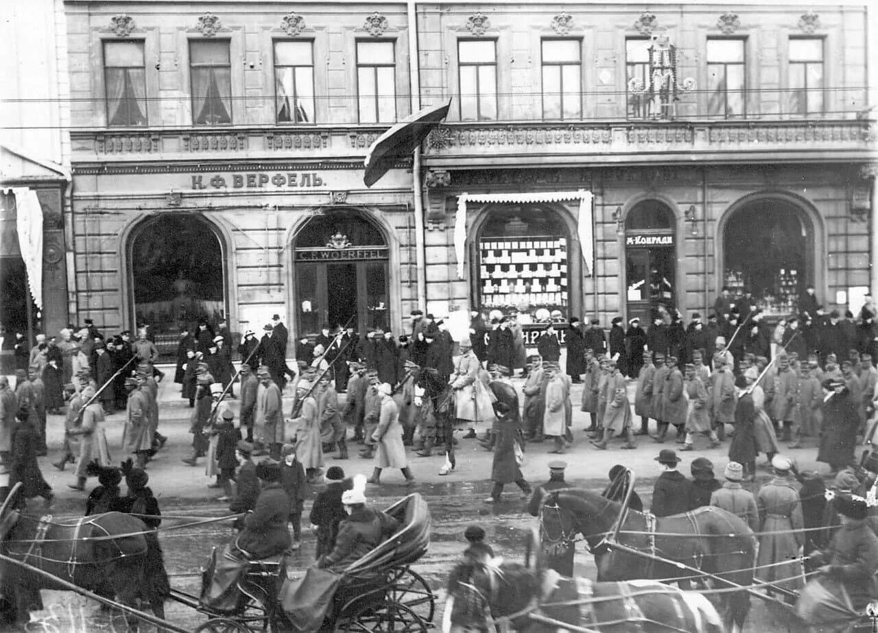 Петербург 1915. Петербург - 1914 - Петроград. Санкт-Петербург 1916.