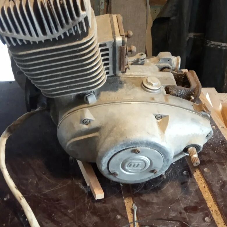 Свечи на мотороллер муравей. Сборка коробки передач мотороллера муравей 2м. Муравей мотороллер газ. Мотороллер муравей 2м-02 габариты. Масла мотороллера муравей.