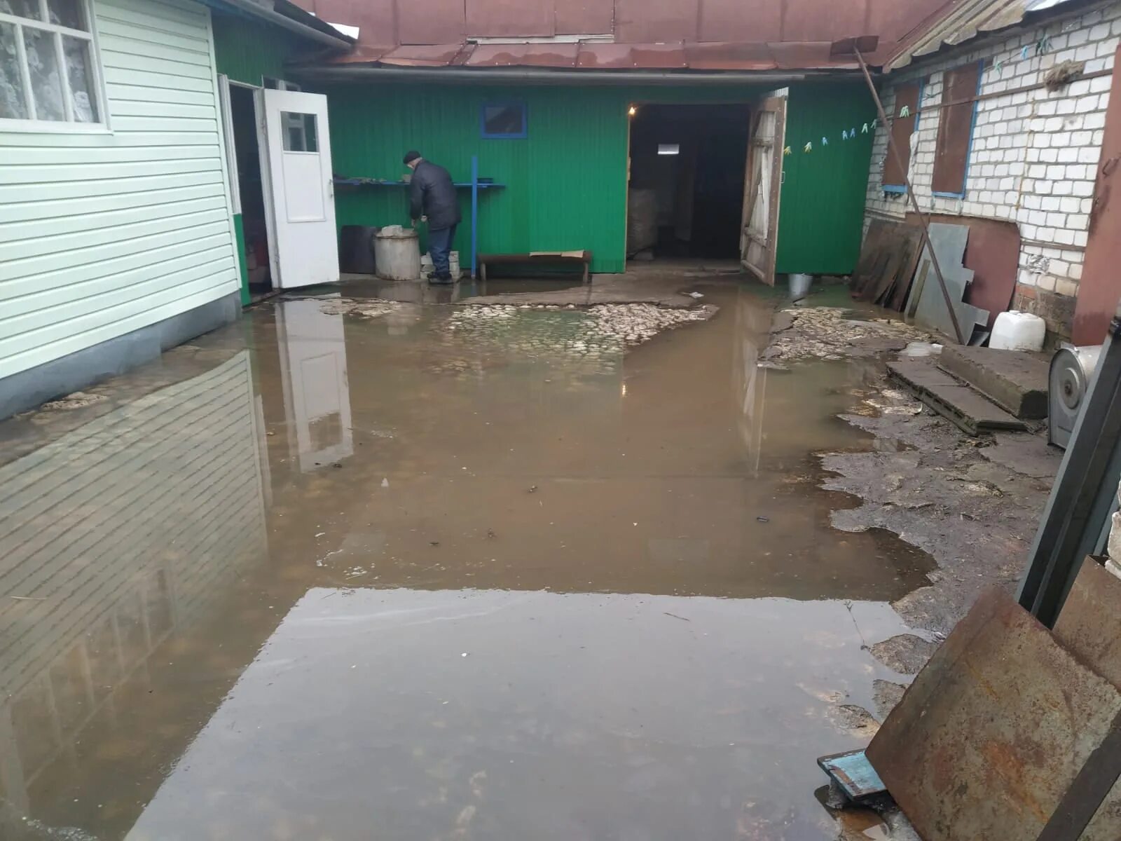 Погода в татарском танаево. Татарское Танаево деревня. Зеленодольск район Танаева потоп. Деревня тат Танаево Зеленодольский. Зеленодольский район деревня Калинино.