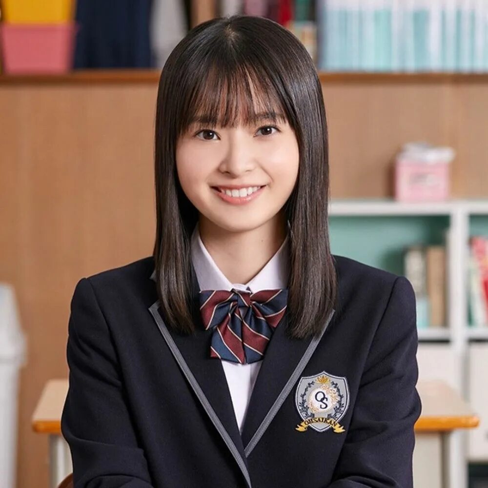 Одежда lecom. Etsuko ohtsuka актриса. Сара лек тайская актриса. Чактер аи. Ая судзаки.