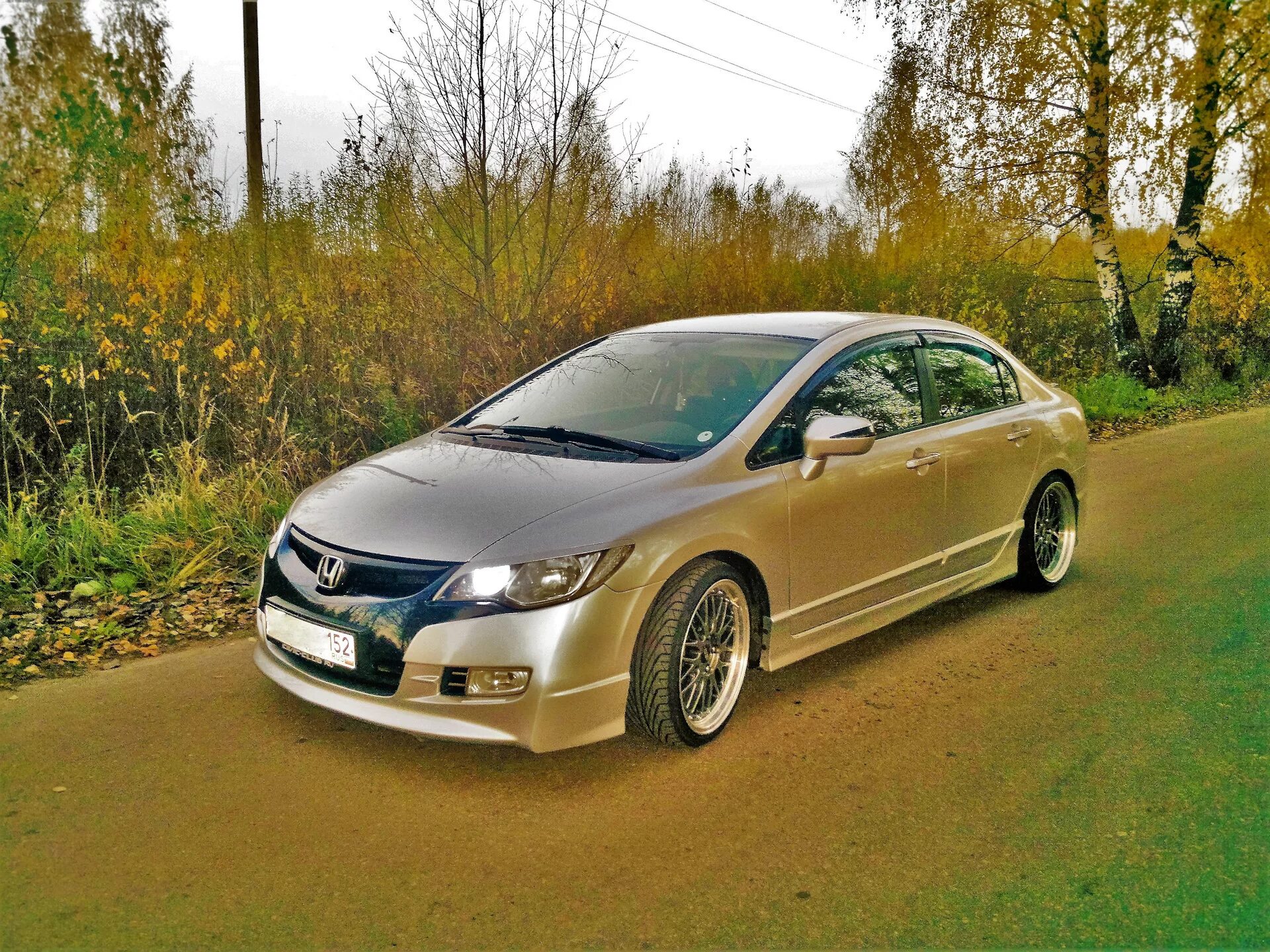 Honda r17. Honda Civic 4d. Honda Civic 8 r18. Хонда Цивик 4. Honda Civic 4d r18.