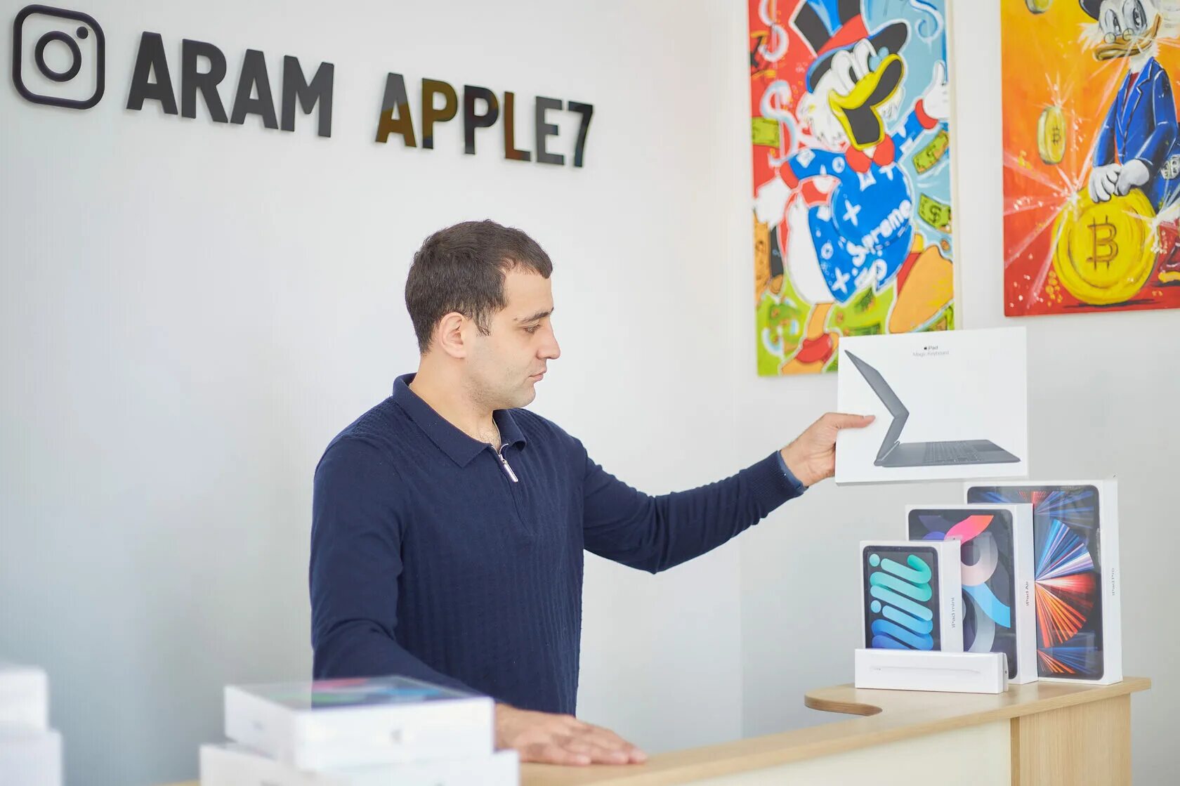 Aram apple7. Aram apple. aram apple сочи. магазины эпл в сочи. дилеры apple сочи.