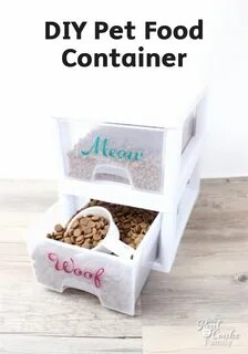 Organizing Pet Food with DIY Container