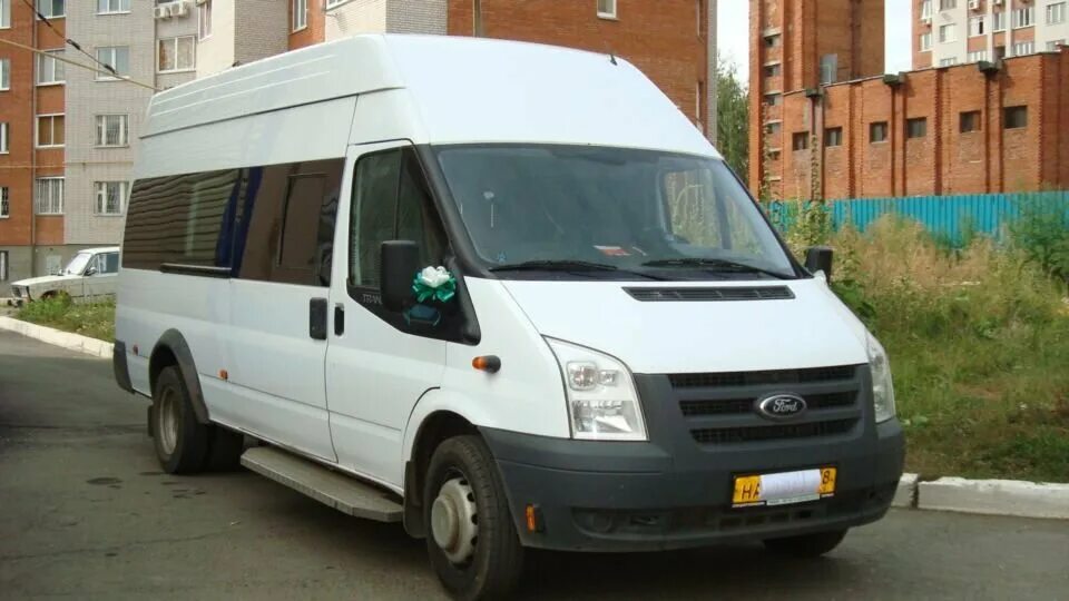 Ford transit газель. Форд транзит газель некст. Форд транзит 18 мест. Газель next ford transit. Почтовый форд транзит фургон.