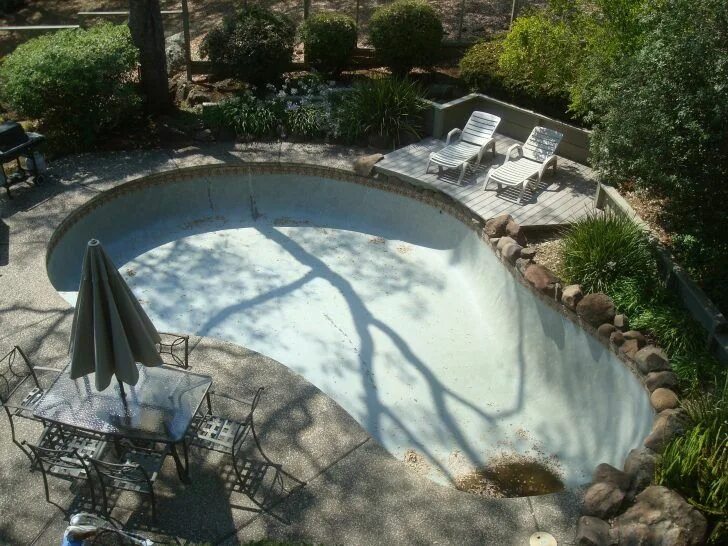 Empty pools. Empty pool.