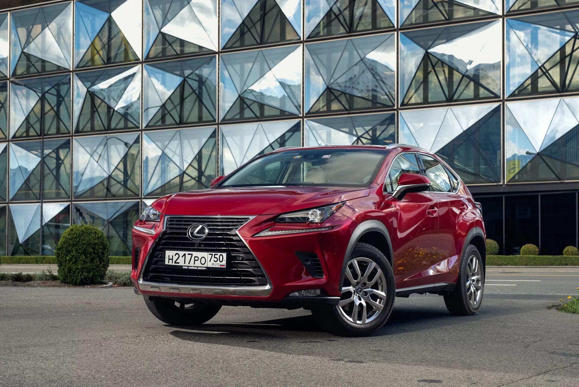Lexus nx автомобили lexus. Lexus nx 200. lexus nx 200 i. лексус nx 200 красный. lexus nx 200 новый.