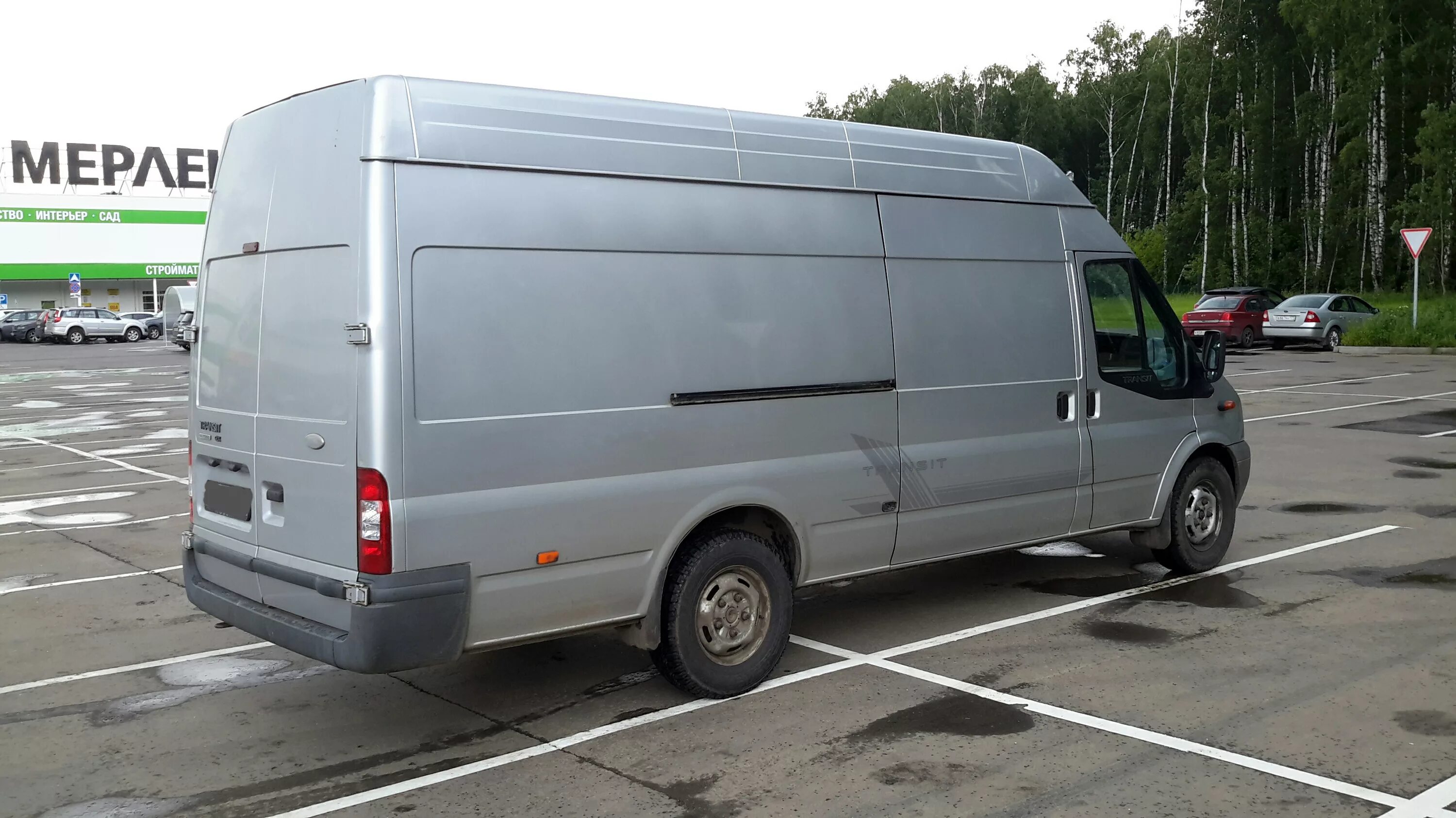 Ford Transit цельнометаллический фургон. Форд Транзит ЦМФ. Ford Transit 2.2 грузовой фургон. Грузоподъемность Форд Транзит цельнометаллический фургон.