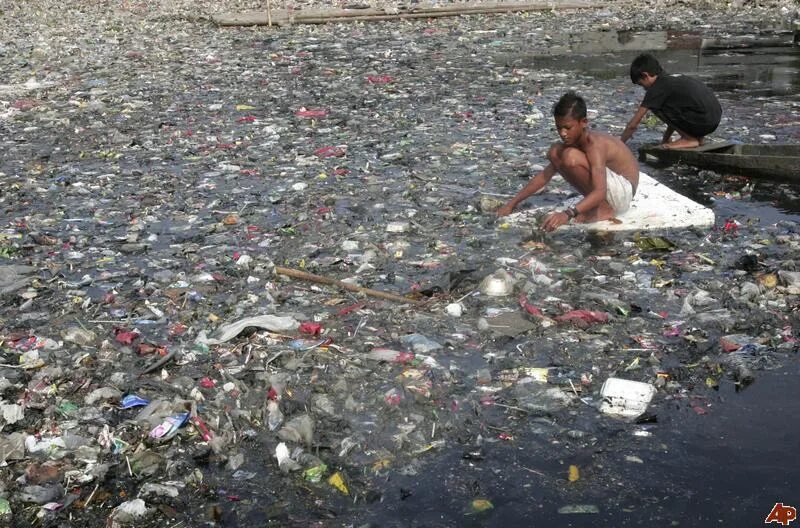 Загрязнение почвы. Опустынивание в китае. Уничтоженная природа. Damage to environment. Засуха.