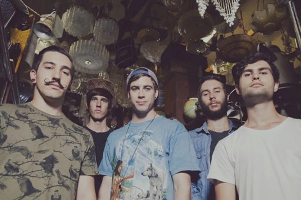 In hearts wake. In hearts wake band. all time low wake up sunshine.