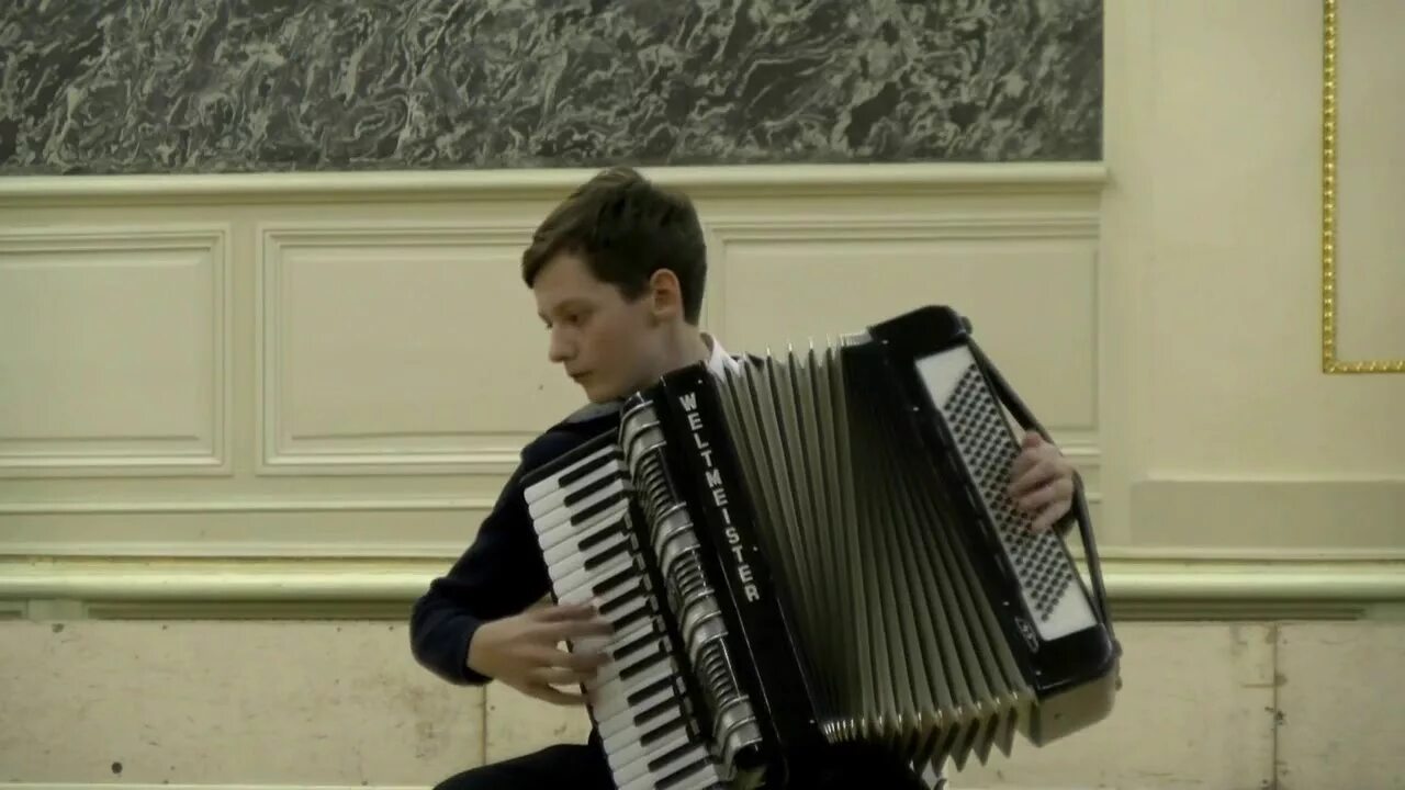 Фоссен карусель. Флик-фляк аккордеон. фоссен карусель баян. карусель флик фляк на аккордеоне.