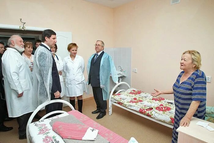 Новая поликлиника в алматы. Современный роддом. Энергетик оренбургская область. Детская городская больница якутск. Поликлиника грэс.