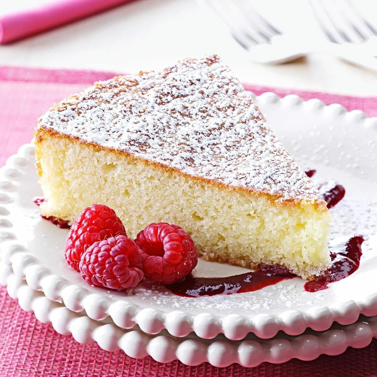 Sauce cake