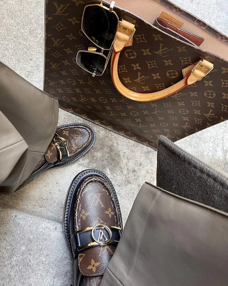 Модная обувь осень-зима 2022-2023 женская. Ботильоны с квадратным мысом. Туфли женские 2022. Тренды осенней обуви 2021. Зимние женские ботинки тренд дутые.