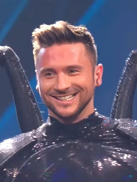 Финал шоу маска 2022. Победитель шоу маска 2. Joni певец 2022. Джонни победитель шоу маска. Шоу маска киркоров финал.