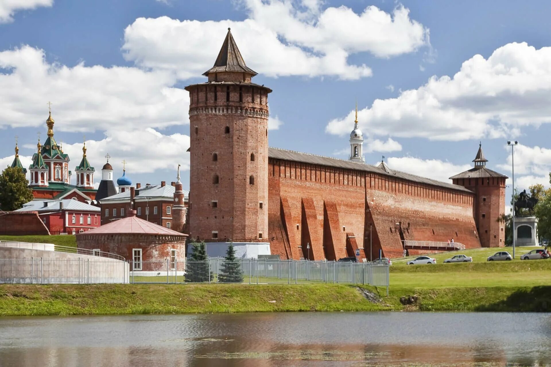 Коломенская Маринкина башня Коломенского Кремля Коломна. Коломенский Кремль достопримечательности Коломны. Коломенский Кремль (1525–1531).. Коломенский Кремль Маринкина башня.