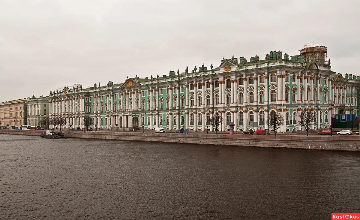 эрмитаж зимний дворец у невы. эрмитаж санкт-петербург 1700. зимний дворец петра 1 в санкт-петербурге. зимний дворец растрелли. эрмитаж зимний дворец.
