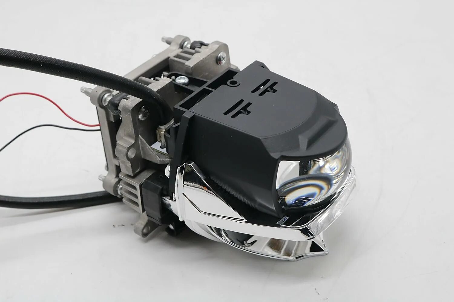 GSR l82 bi-led+Laser. W211 bi led. Bi led фар Hummer h3. Bi led линзы ZMB k6. Би лед лазер