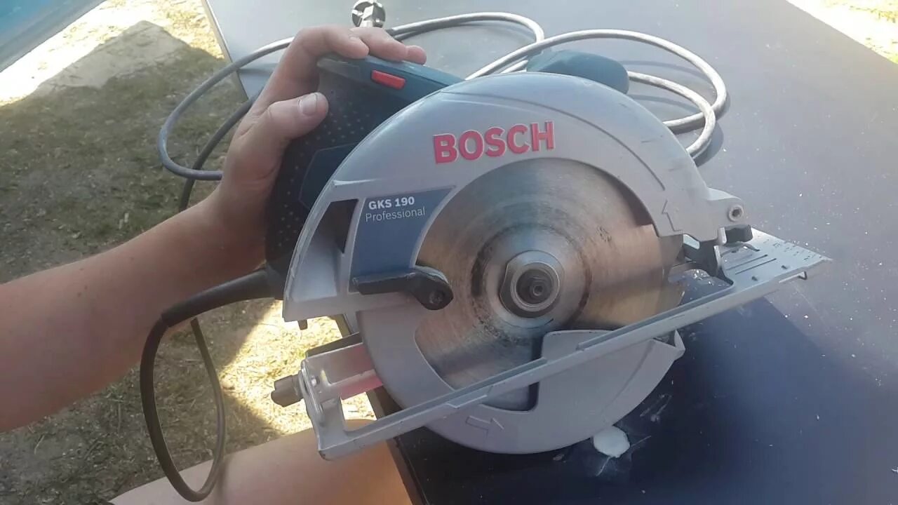 Пила дисковая bosch 190. Пила дисковая Bosch GKS 190. Bosch 190 GKS циркулярка. Дисковая пила Bosch GKS 190 0.601.623.000. Пила дисковая Bosch GKS 140.